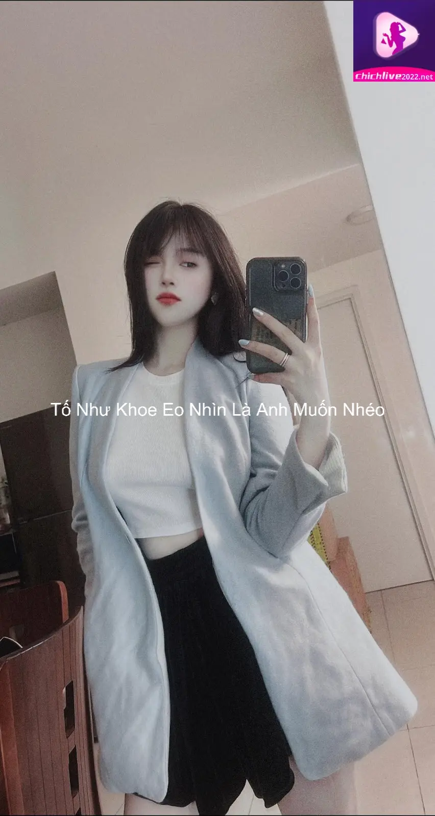 Tố Như Khoe Eo Nhìn Là Anh Muốn Nhéo 3