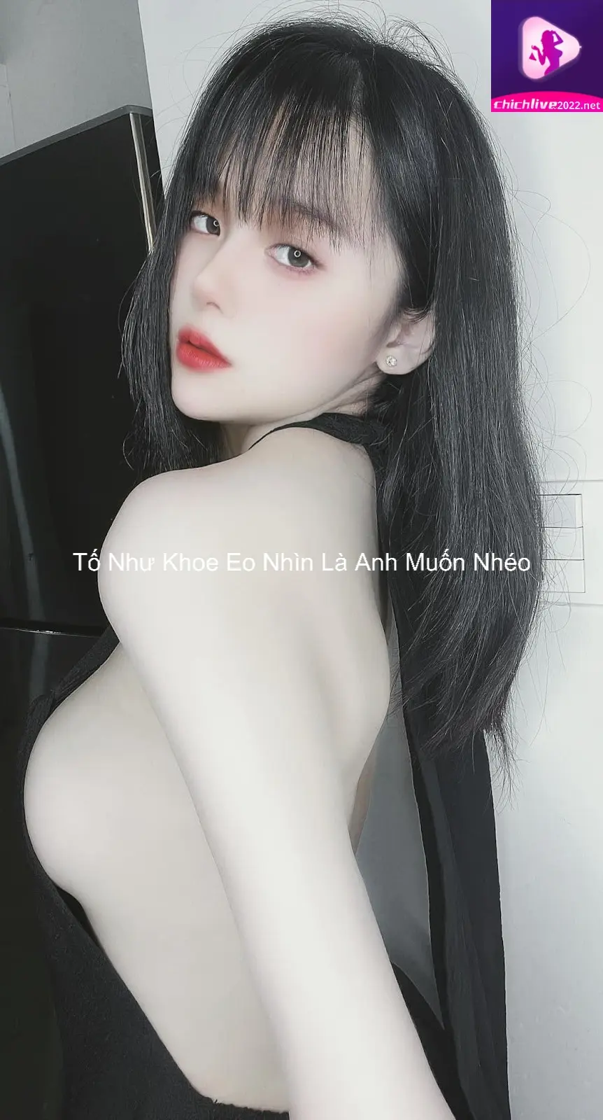 Tố Như Khoe Eo Nhìn Là Anh Muốn Nhéo 5